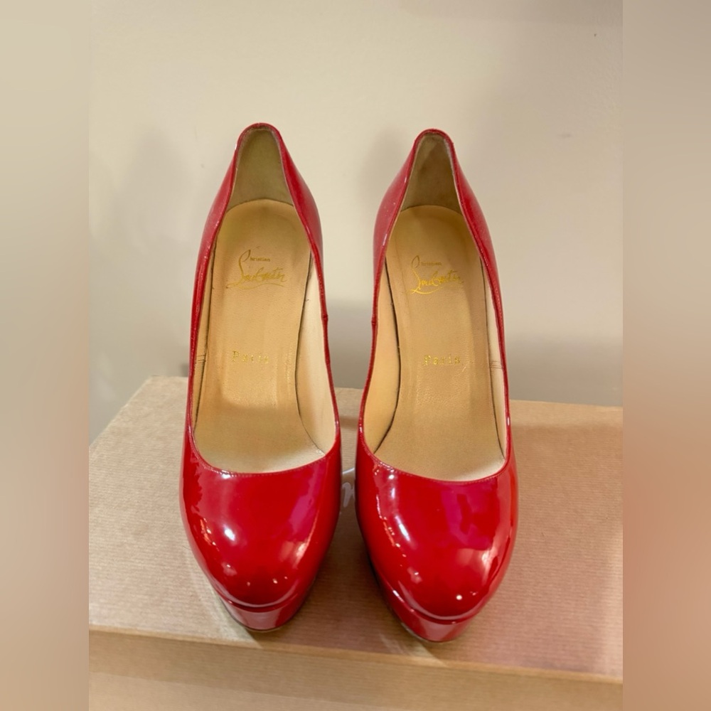 Authentic Christian Louboutin bianca 140 patent calf in red